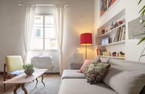 San Frediano Apartment | Serragli Loft by Mmega
