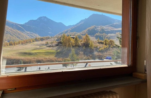 Sestriere Apartment | Sestriere Gem: Comfy Apartment with Ski Views