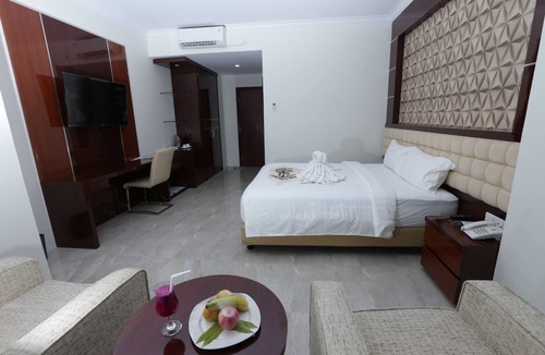 Cilacap Hotel | Sindoro Hotel Cilacap by Conary