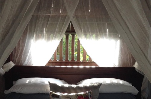 Sukasada Villa | Situated in authontic rural north bali surrounded by rice fields.