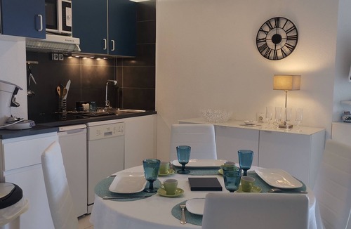 Frejus Plage Apartment | Sleeps 4. On the beach front with sea view, at 20 m from the beach, wi