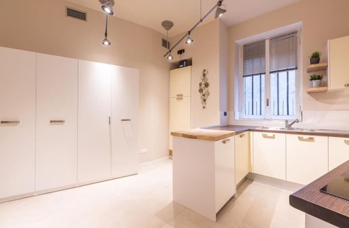 Zona Farini Apartment | SP15 -Isola- Super Large Apartment