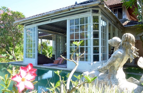 Penestanan Villa | Spacious 2.5BR Villa, Jungle Views, Ubud - W/Swimming Pool!