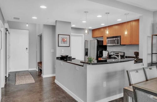 South Eola Apartment | Spacious 2BD/2BTH Luxury Condo