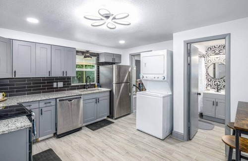 Azalea Park House | Spacious 4BR Orlando Home Flex Room + Pets OK