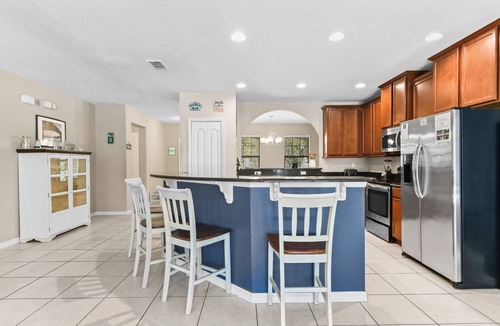 Cypress Pointe Villa | Spacious 6BR Villa w/Pool, Game Room & Loft – 15 Mins to Disney