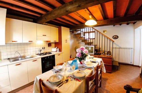Buti Cottage | Spacious Cottage in Buti