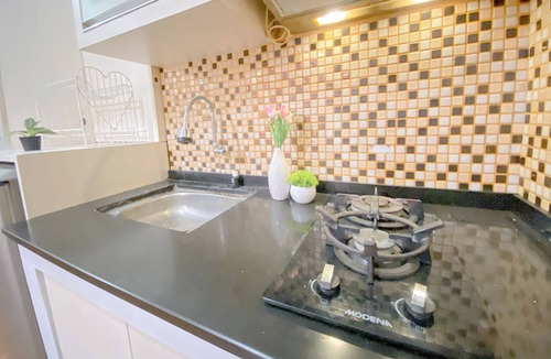 Bandung Apartment | Spacious Cozy Living 3Br At Gateway Ahmad Yani Cicadas Apartment