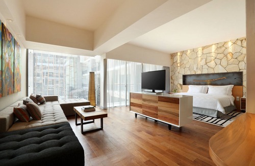 North Legian Hotel | Spacious Modern Suite with Free Minibar Items (T Sand Suite19)