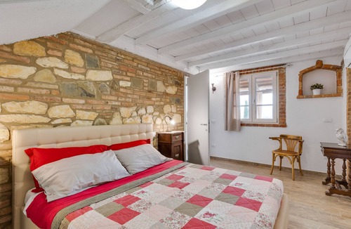 Pomarance House | Spacious panoramic apartment - Fico