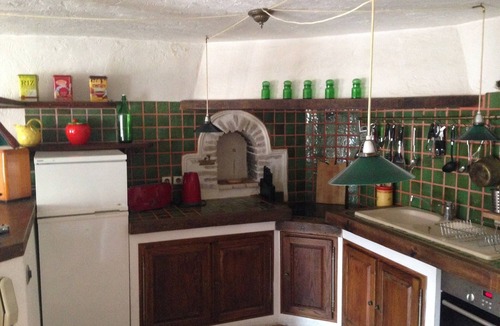 Vence House | Spacious townhouse with roof terrace, situated in Vence centre