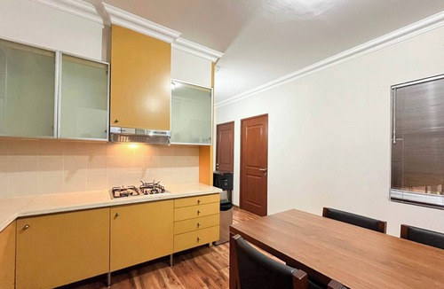 Bandung Apartment | Spacious White 3Br At Grand Setiabudi Apartment