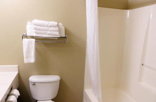 Florida Center Hotel | Spark by Hilton Orlando Universal Blvd