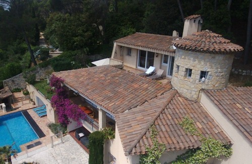 Le Cannet Villa | Spectacular hilltop villa near Cannes overlooking the Cap d’Antibes