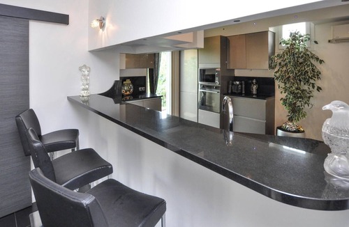 Cros-de-Cagnes House | Spend the vacation in this inviting vacation home with pool near the sea.