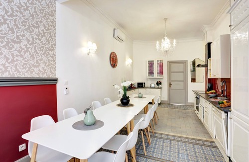 Quartier du Port Apartment | SPLENDID, 6 BEDROOMS, 12 PERS, BRAND NEW, PORT, CLIM, WIFI