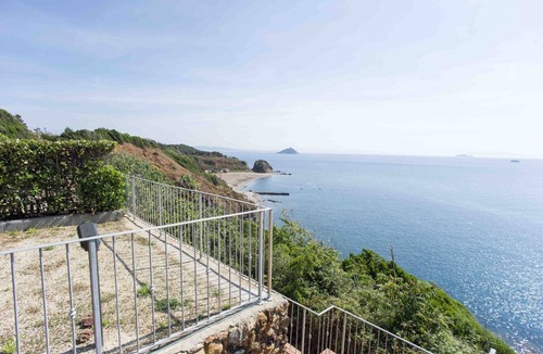 Rio Marina Apartment | Splendid Residence La Scogliera on the East Coast, near the beach of Cala Seregola