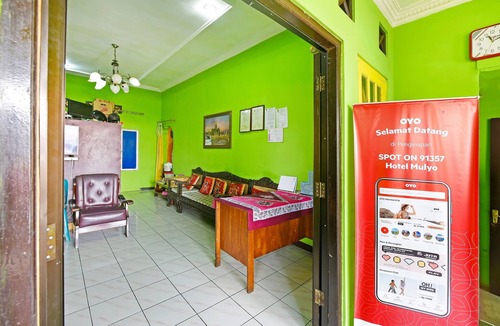 Purwokerto Hotel | SPOT ON 91357 Hotel Mulyo