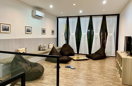 Gambir Hostel | Stay Inn Hostel Jakarta - Adults only