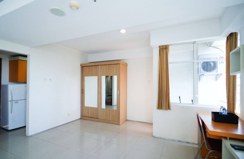Siwalankerto Apartment | Strategic Studio Apartment At High Point Serviced