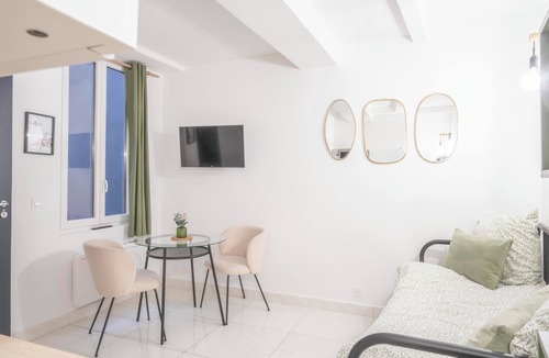 Grasse Apartment | Studio Émeraude - Near Théâtre