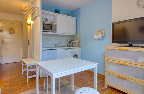 Golfe Juan Apartment | Studio 4 beds + Parking + Pool GOLFE JUAN
