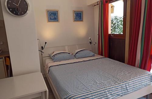 Prado - Republique Apartment | Studio 4 pers, terrasse, climatisation, parking inclus