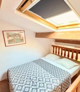 Antibes Old Town Apartment | Studio charme et confort Antibes