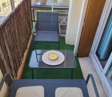 Vallauris Apartment | Studio cosy proche des plages de Golfe Juan