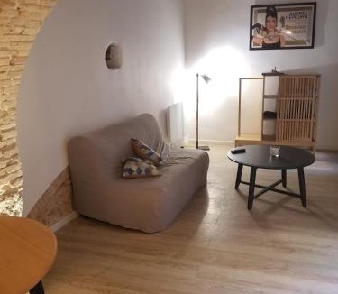 Bastide Giraud Apartment | Studio de charme dans un ancien moulin à huile d'olive