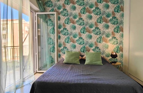 Saint-Raphael Apartment | Studio flat ∙ 2 guests