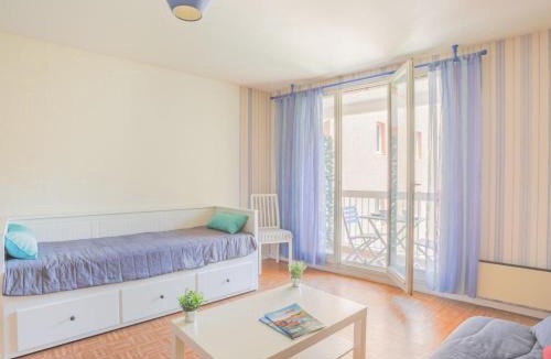 Saint-Aygulf Apartment | Studio Le Saint François by Interhome
