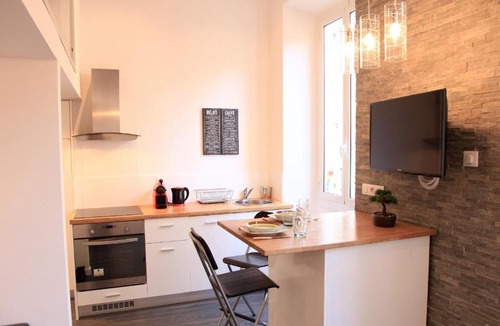 Old Town Apartment | Studio Mezzanine Rue Pieta