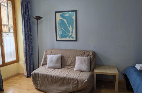 Antibes Old Town Apartment | Studio Saint-Jeannet