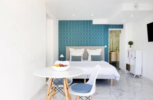 Eze Apartment | Studio tout confort avec parking et terrasse à Eze village