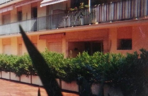 Roquebrune-Cap-Martin Apartment | Studio with kitchenette for rent sea view, seaside garden roquebrune cap martin