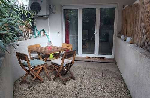 Antibes Old Town Apartment | STUDIO WITH COURTYARD NEAR OLD ANTIBES
