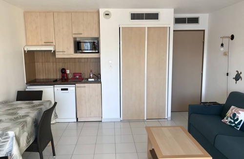 Frejus Port Apartment | Studio with exceptional view of Port Frejus, swimming pool, parking, direct beach access