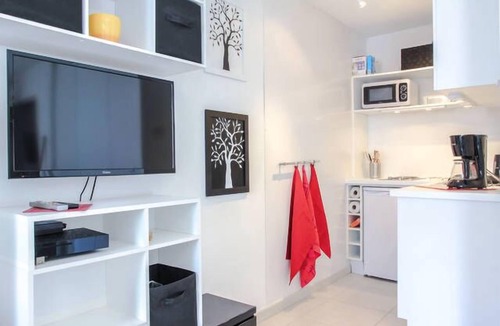 Riquier Apartment | Studio with garage near the Port of Nice