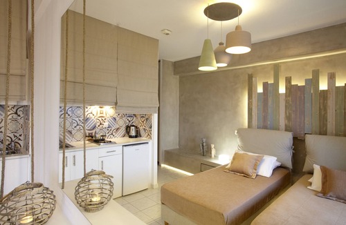 Kamari House | Studios Marios