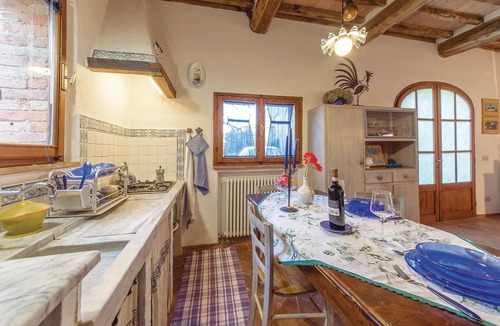 Monteroni d'Arbia House | Stunning home in Monteroni d´Arbia SI with WiFi