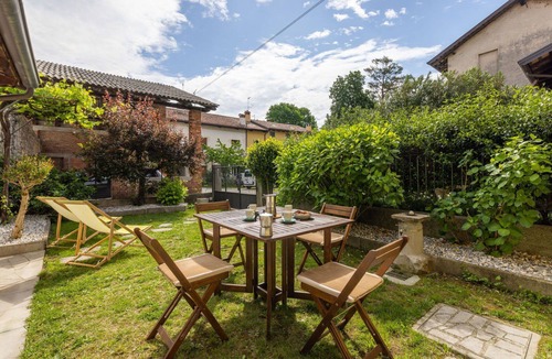 Bottenicco House | Stunning private villa for 5 guests with WIFI, A/C, TV and patio