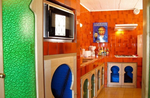 Bendejun House | Stunning private villa for 5 people with WIFI, TV, patio and pets allowed