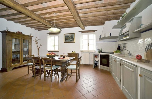 Pieve di Compito Villa | Stunning private villa for 7 guests with WIFI, A/C, private pool, TV and patio, close to Lucca