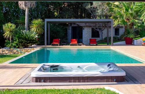 California - Pezou Villa | Stunning Sea View Caribbean Style Villa, Fitness & Leisure Area, Pool & Jacuzzi