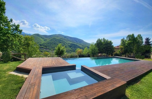 Casone Carpinelli Villa | Stunning views, Character Villa & Annexe, private infinity pool, walk restaurant