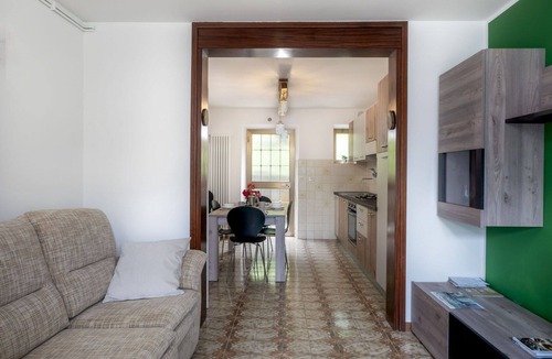Barcis House | Stunning villa for 8 guests with TV and patio