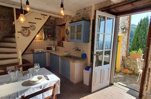 Vicopelago Villa | Stunning villa with private pool, WIFI, TV, terrace and panoramic view, close to Lucca