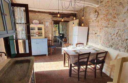 Vicopelago Villa | Stunning villa with private pool, WIFI, TV, terrace and panoramic view, close to Lucca