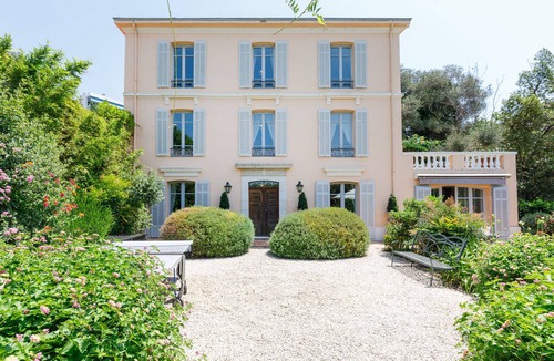 Juan-les-Pins Villa | Stunning villa with private pool at walking distance from beach Juan les Pins
